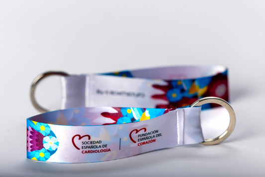 Llavero con cinta textil